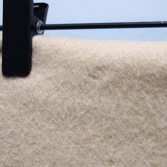 Nieman Marcus Vintage Crest Embroidered Tan Lambswool Rectangle Fringed Scarf - Picture 5 of 5